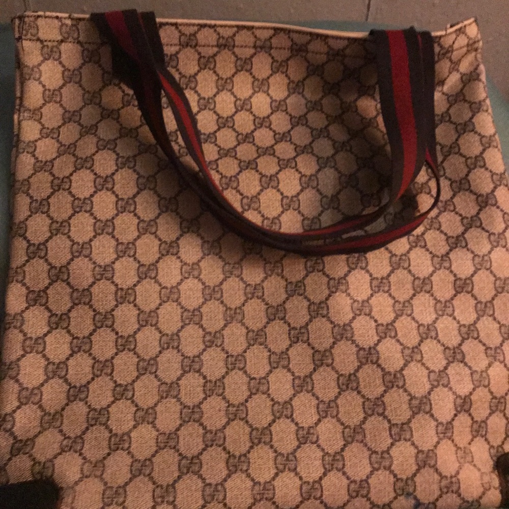 Gucci Tote - Picture 4 of 8